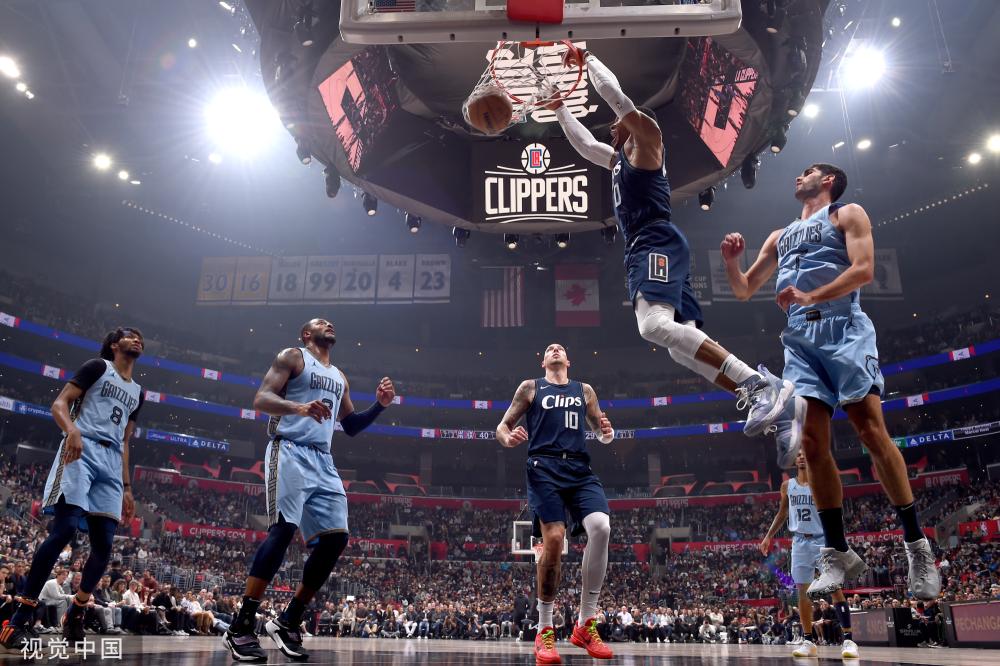 小卡依旧保 小卡依旧保